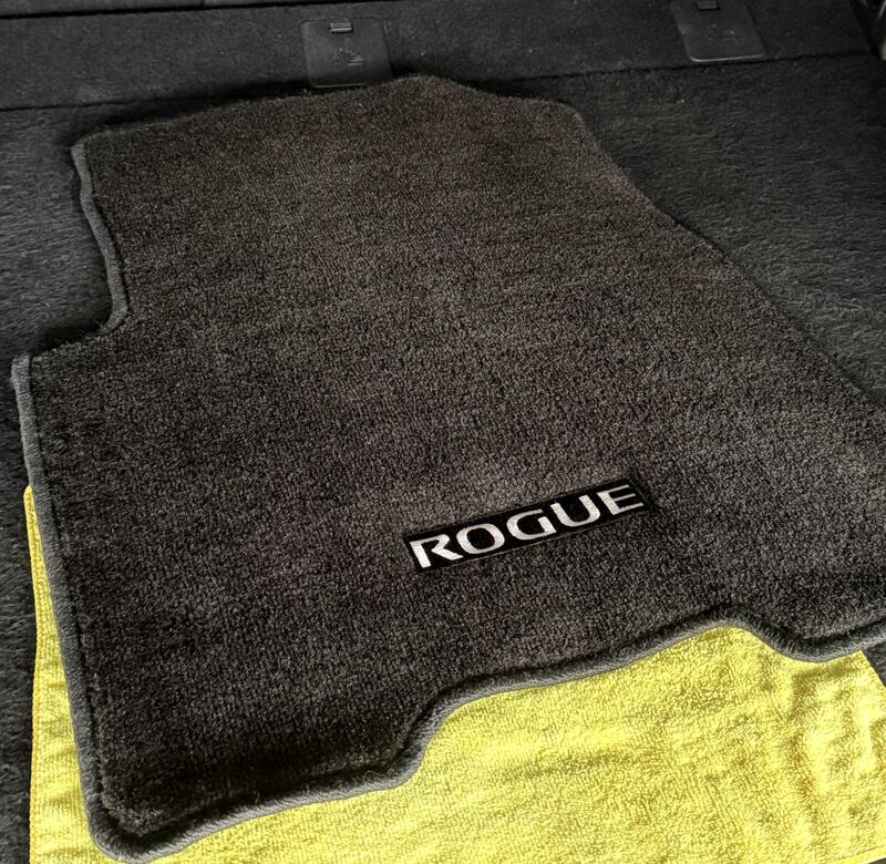 Nissan Rogue floor mat after detailing