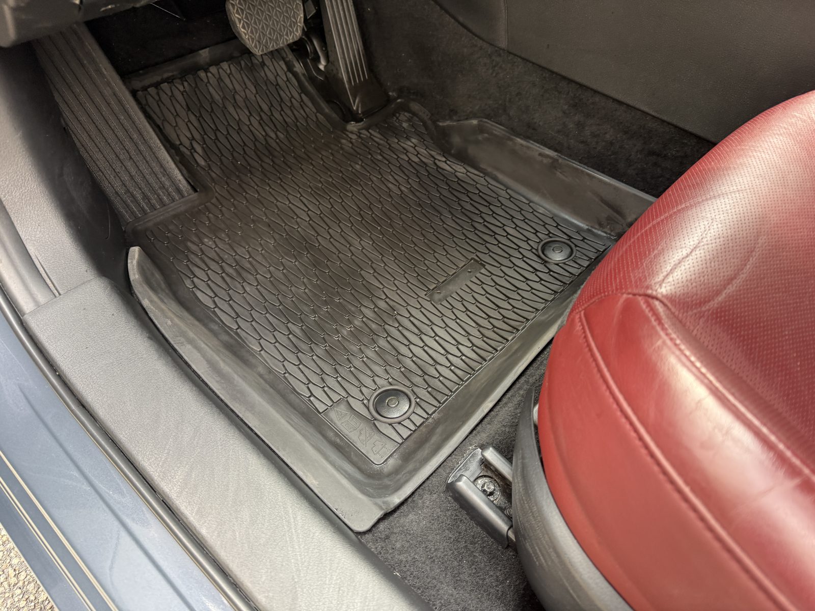 Mazda 3 driver-side floor mat after detailing